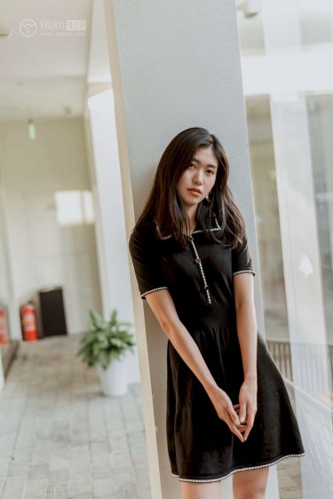 黑衣女人2